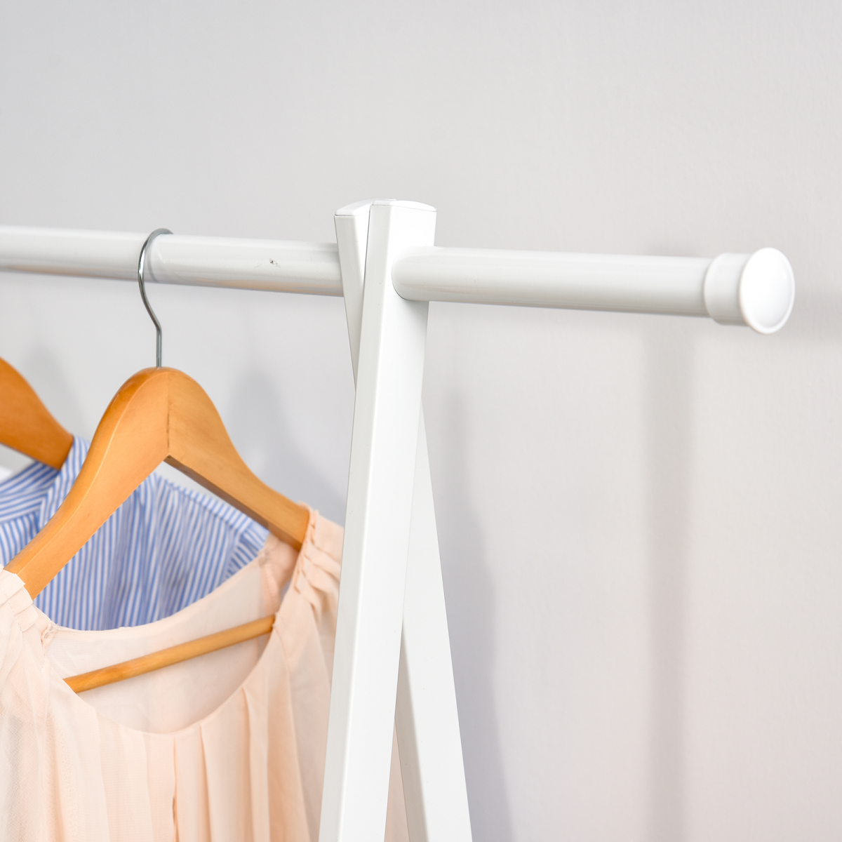 Steel Freestanding Clothes Rail w/ 2 Shelves White