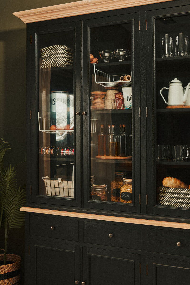 Black Oak Wood Large Cabinet | Lyon