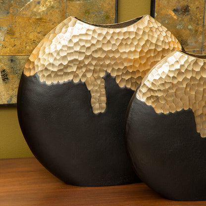 Large Black and Gold Round Vase | Daito