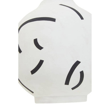 Black and White Vase | Tundra