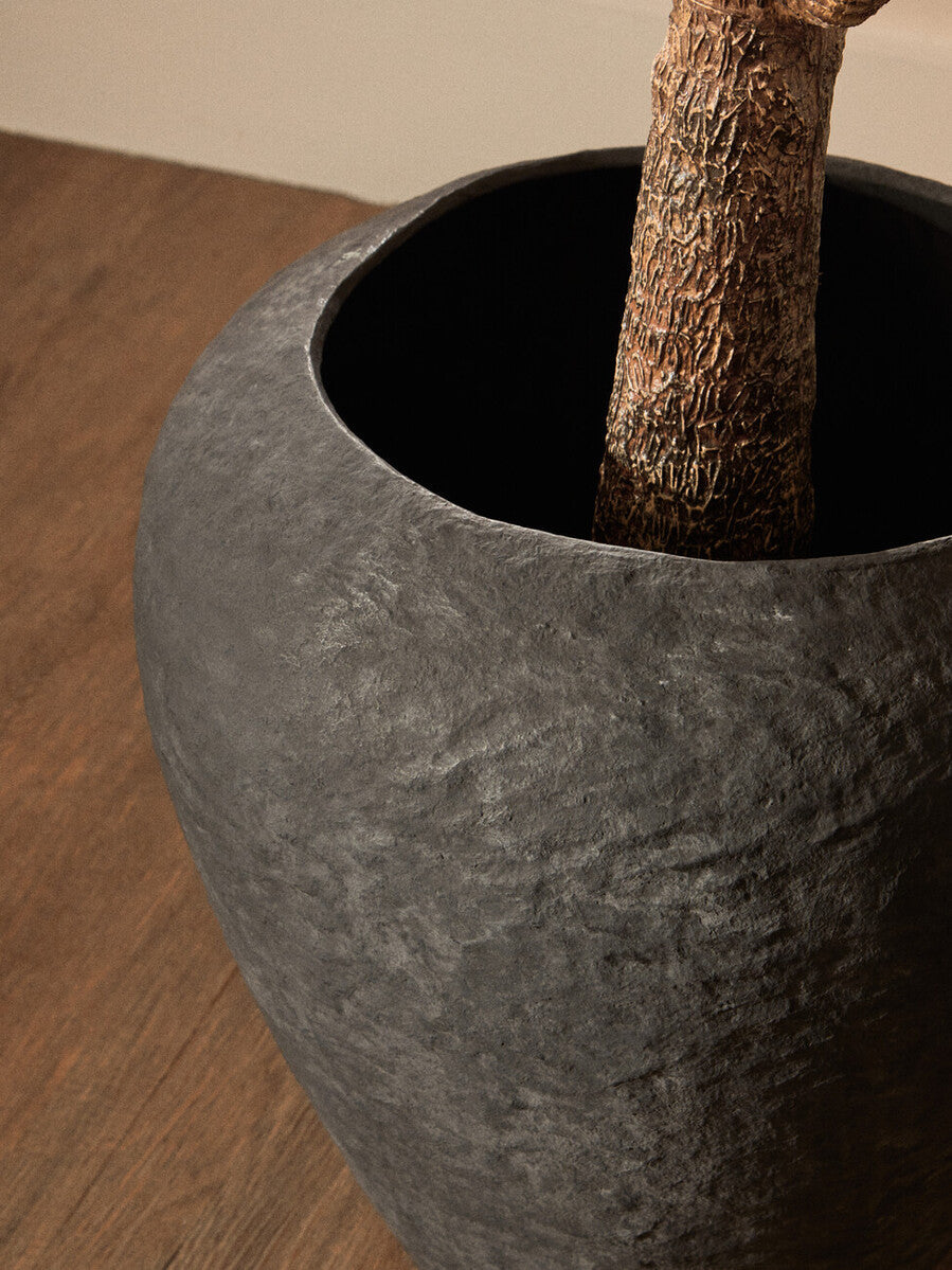 Cotton Mache Large Black Planter | Sanai