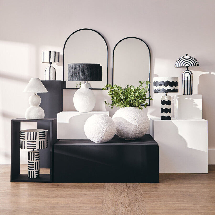 Black and White Papier Mache Table Lamp with Geometric Lines | Carta