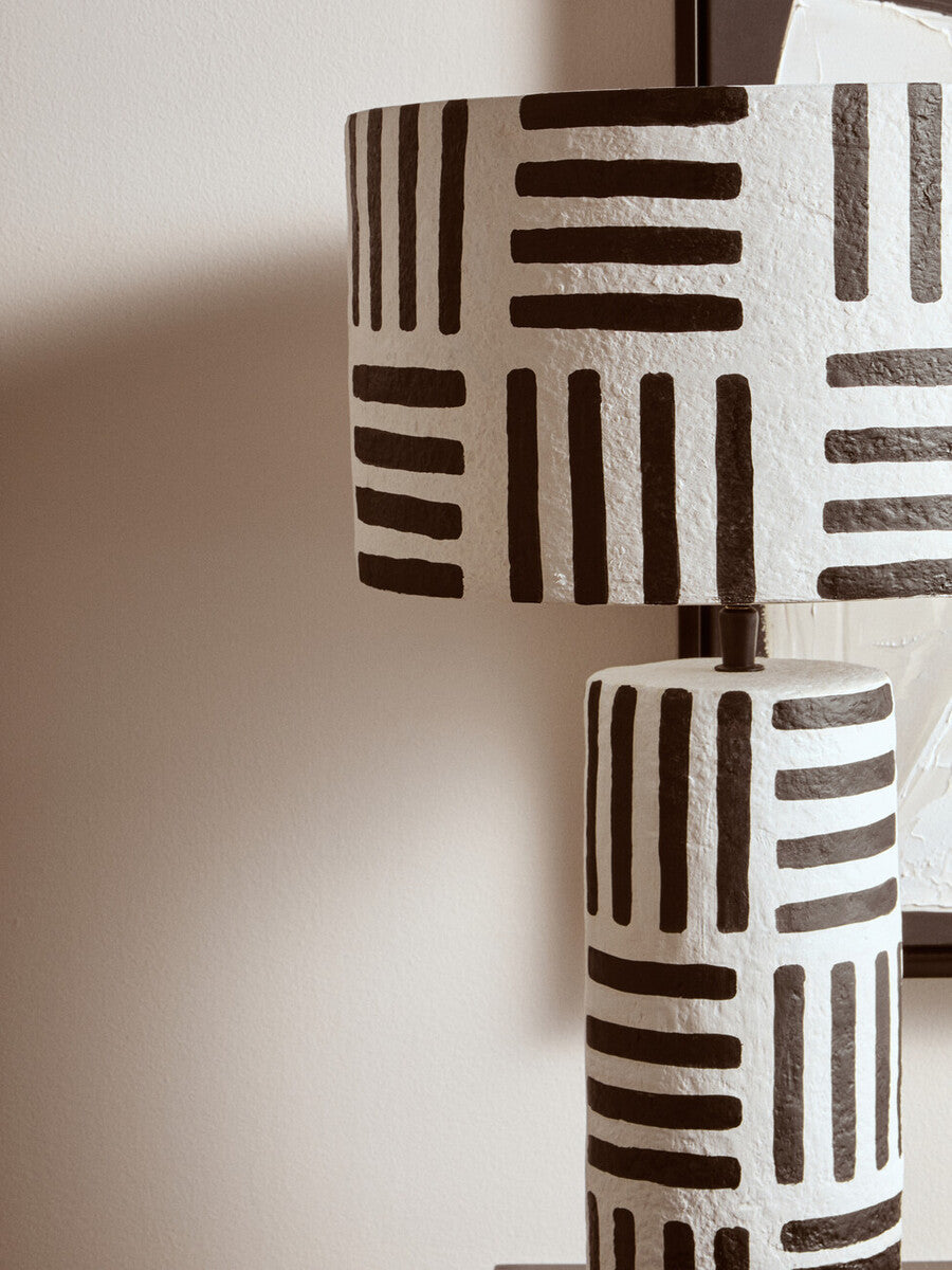 Black and White Papier Mache Table Lamp with Geometric Lines | Carta