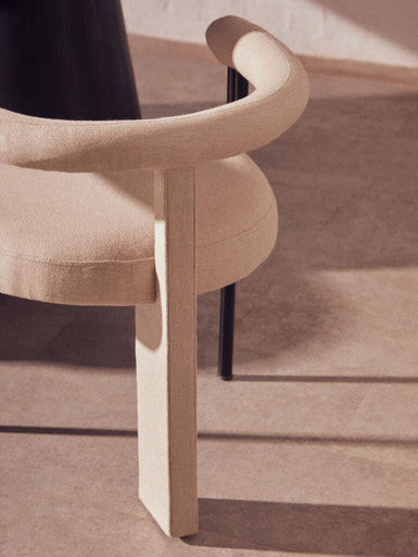 Cream Textured Linen Dining Chair with Black Metal Frame | Perdoba