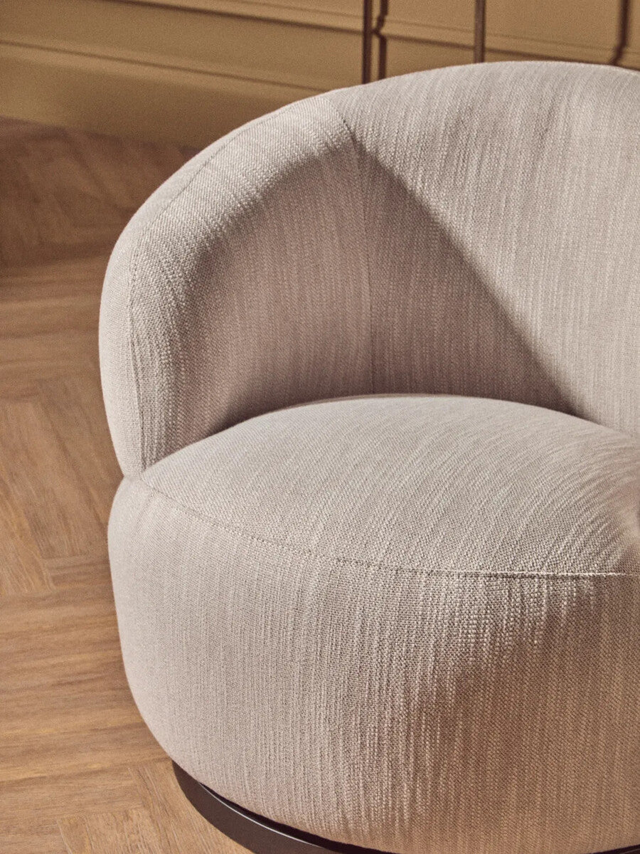 Textured Grey Curved Swivel Chair | Bordo