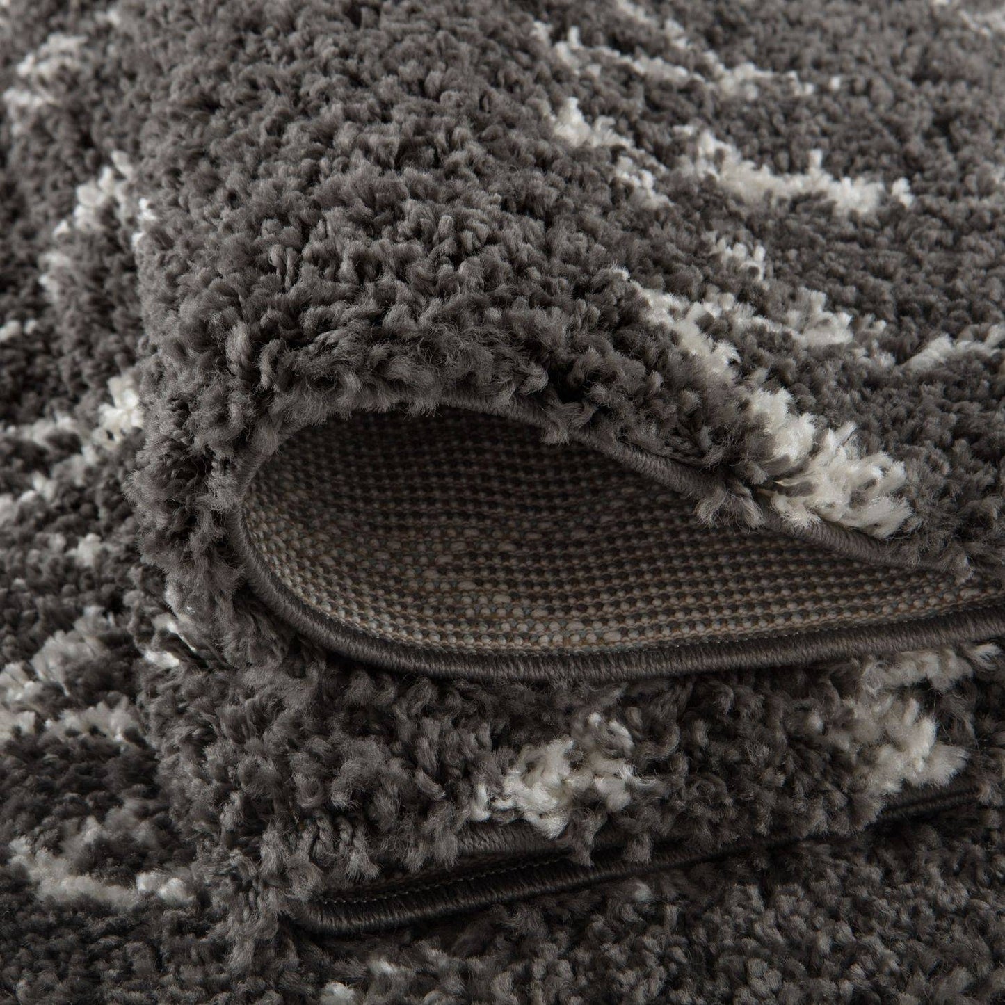 Moroccan Dark Grey Shaggy Rug | 940