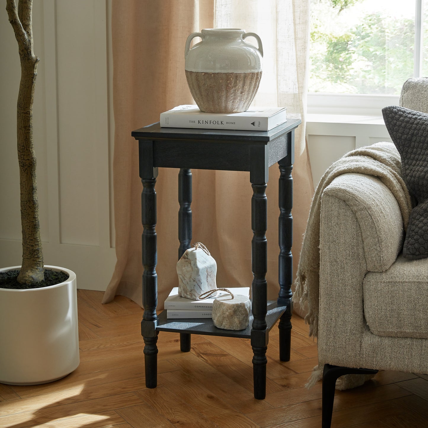 Luxury Contour Black Wood Side Lamp Table