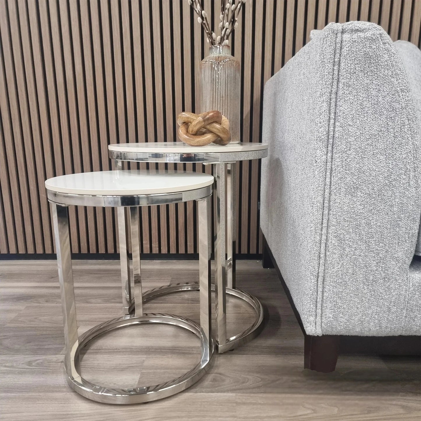 Luxury Kaito Nest of 2 Modern Chrome Round Side End Lamp Tables With 45/38cm White Sintered Stone Tops