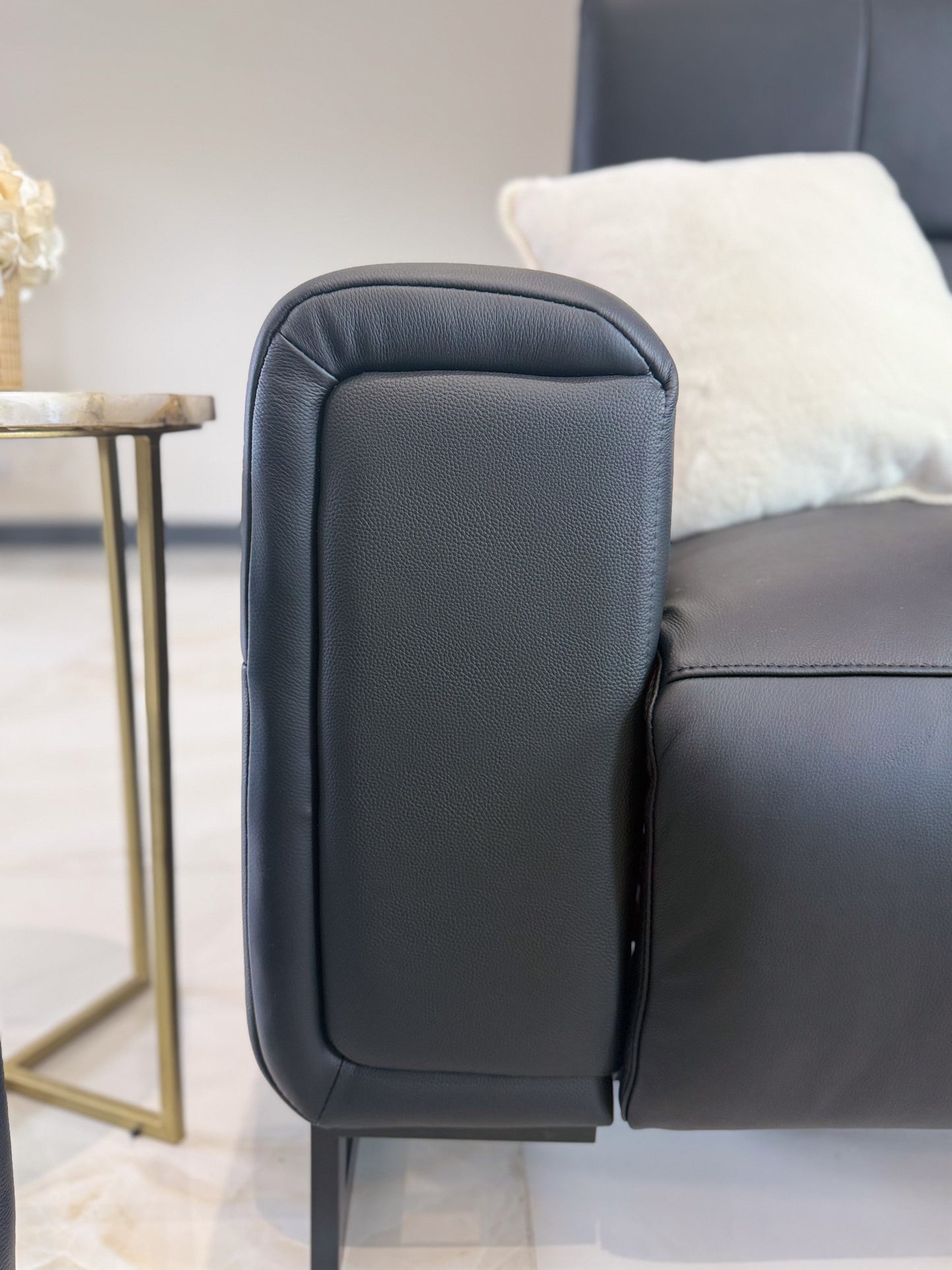 Richmond Electric Recliner Black Leather 3+2 Sofa Suite