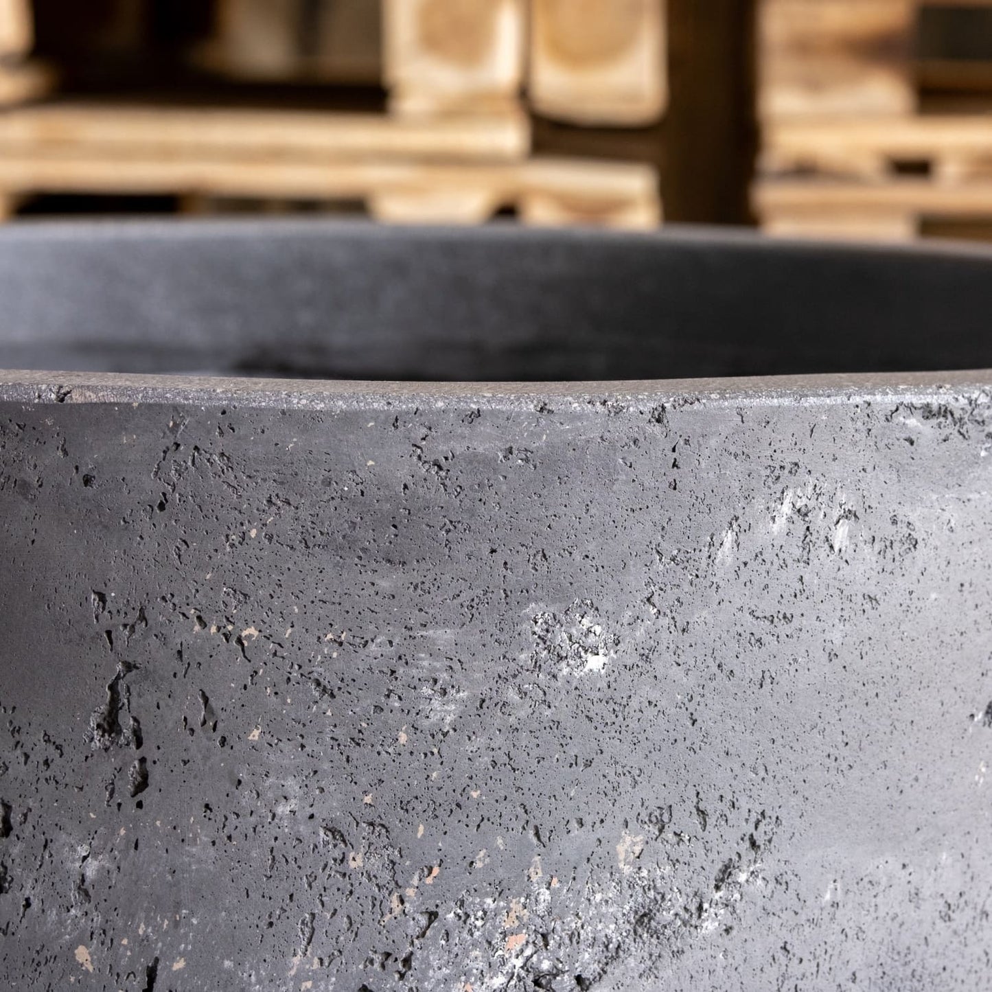 Aurella | Onyx Dusk – 100cm XXL Concrete Cylinder Planter – 621L Round Plant Pot