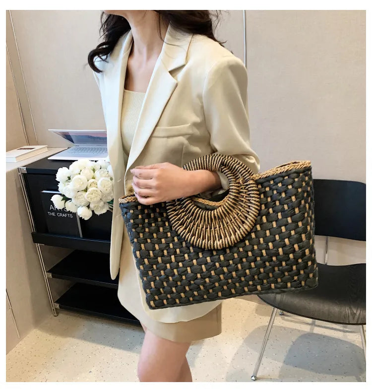 Women's Medium Straw Solid Color Vacation Streetwear Weave Zipper Straw Bag